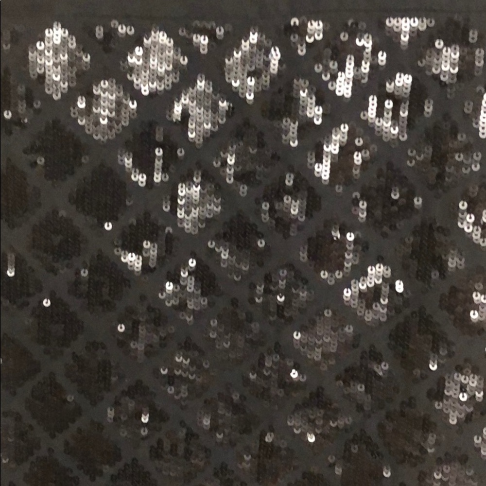 Black sequence blouse - Picture 3 of 5